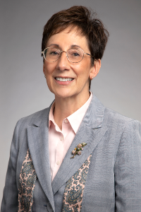 Sharon Grambow 2020 200x300 Sharon Grambow 2020 200x300